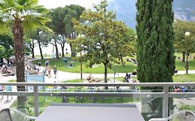 Terrazza Sul Lago